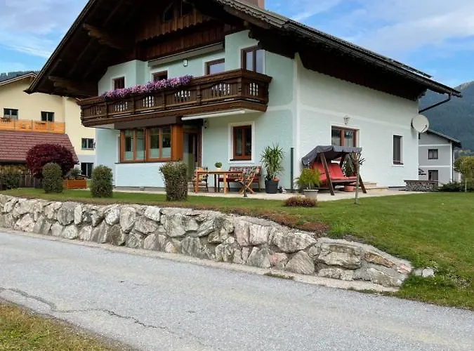 Renate Hubner דירה